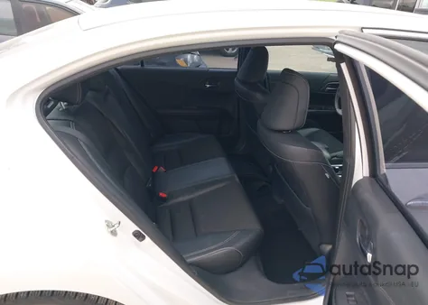 2016 Honda Accord Sport z USA, uszkodzony, nr VIN 1HGCR2F64GA015830